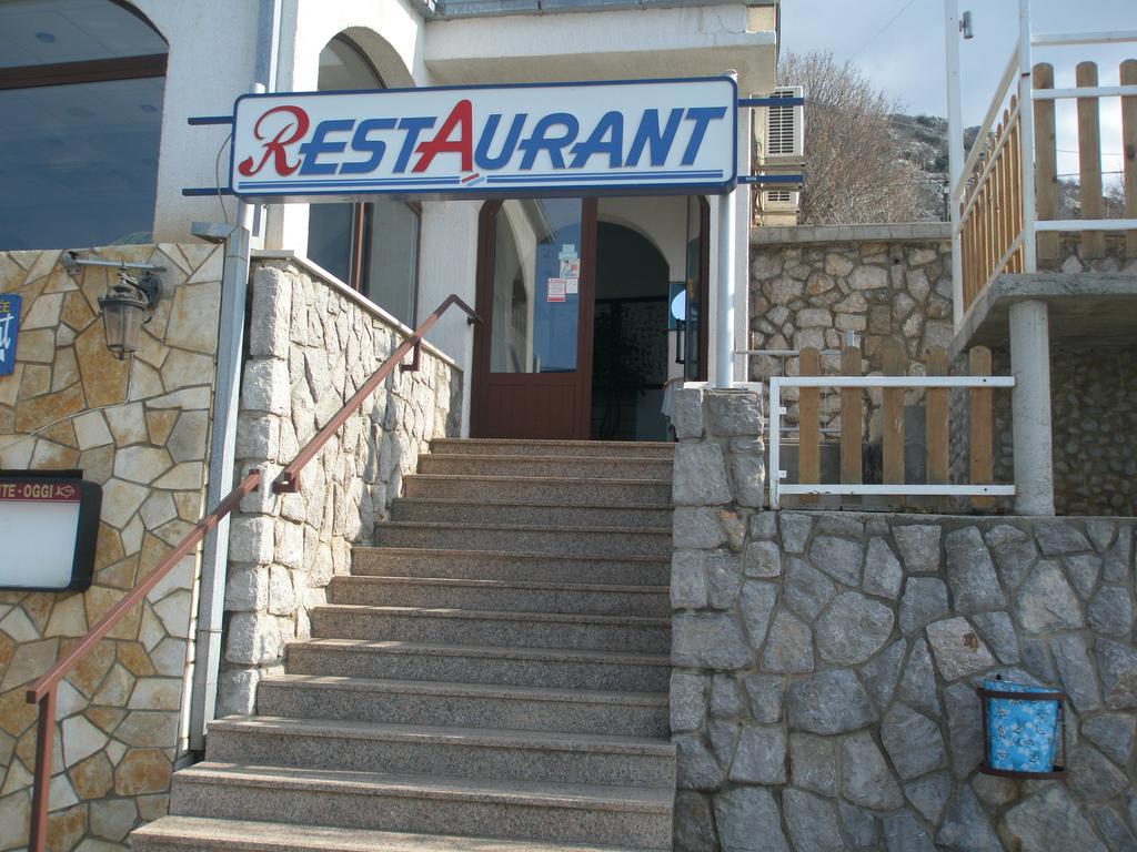 Smjestaj Hazienda Hotell Sveti Juraj Exteriör bild
